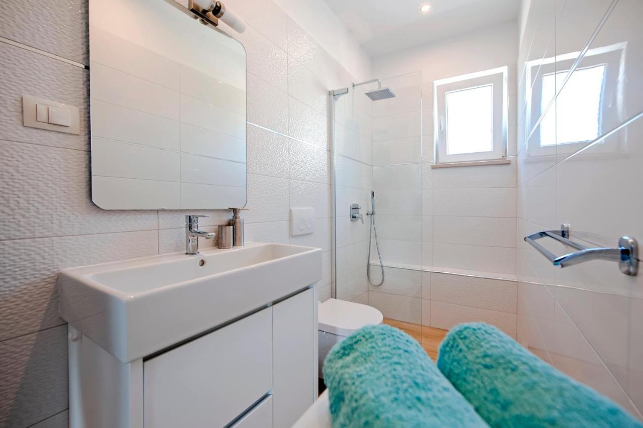 Little House - Just Few Steps From The City Center Villa Rovinj Exterior photo